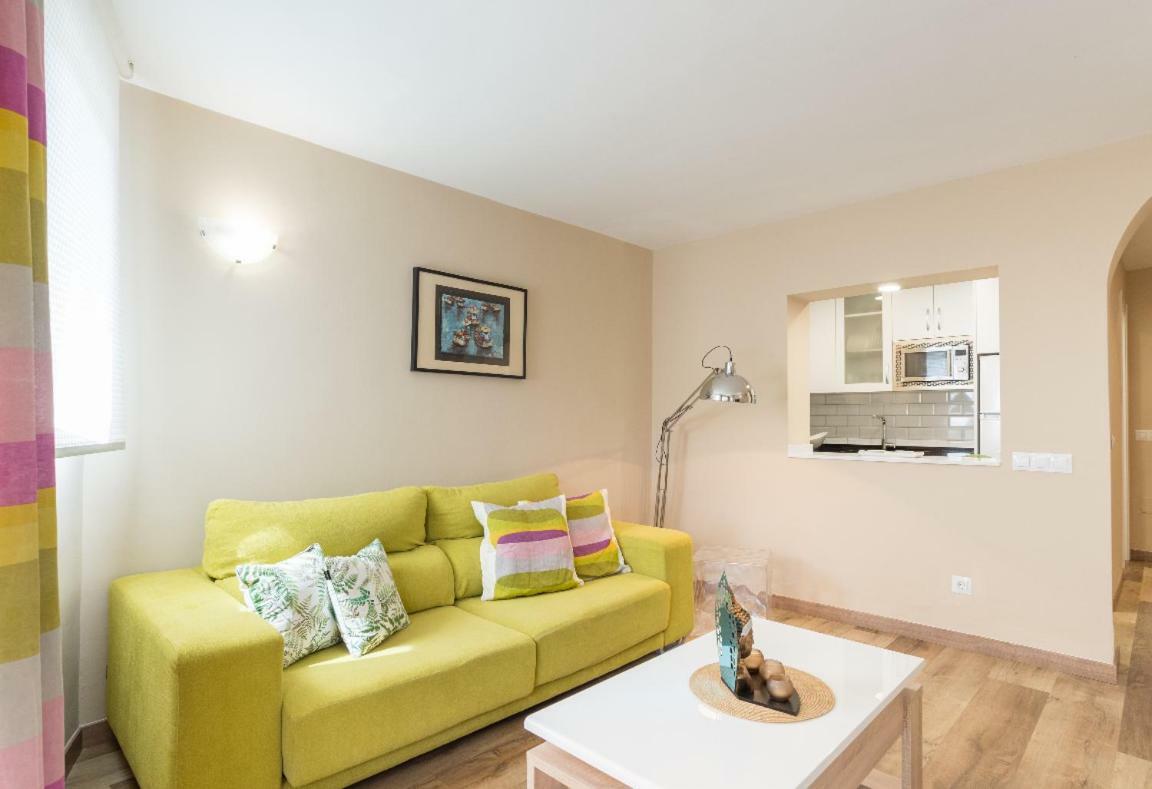 Cozy Loft Near The Beach Τορρεμολίνος Εξωτερικό φωτογραφία