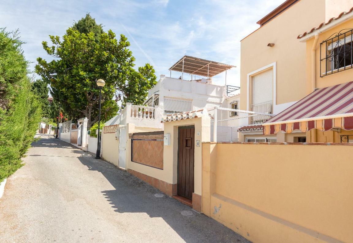 Cozy Loft Near The Beach Τορρεμολίνος Εξωτερικό φωτογραφία
